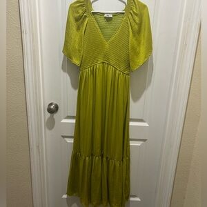 In bloom green dress